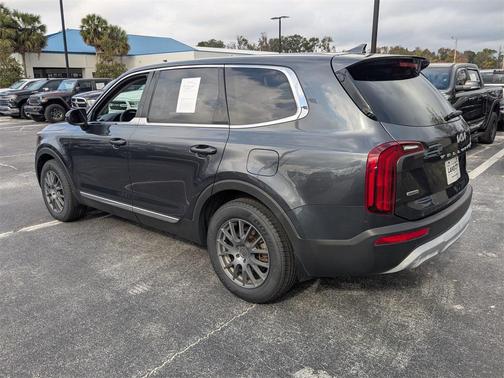 2022 Kia Telluride LX