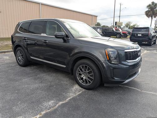 2022 Kia Telluride LX