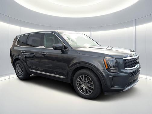 2022 Kia Telluride LX