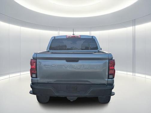 2024 Chevrolet Colorado WT