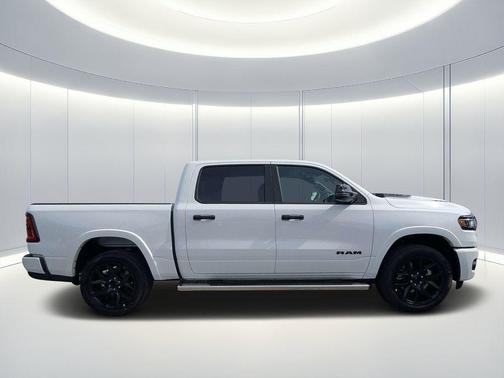 Bright White Clearcoat 2026 RAM 1500 Laramie