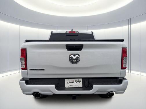 Bright White Clearcoat 2023 RAM 1500 Big Horn/Lone Star