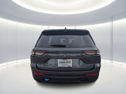 2024 Jeep Grand Cherokee 4xe Trailhawk