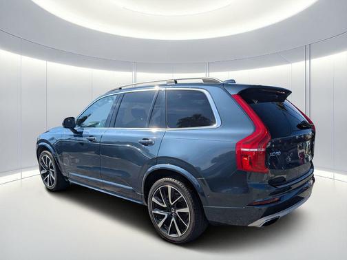 Denim Blue Metallic 2019 Volvo XC90 T6 Momentum