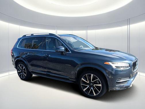 Denim Blue Metallic 2019 Volvo XC90 T6 Momentum