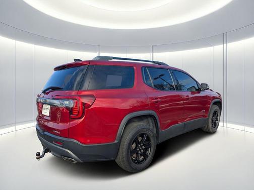 2021 GMC Acadia AWD AT4