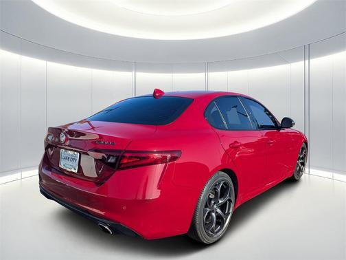 2018 Alfa Romeo Giulia Ti
