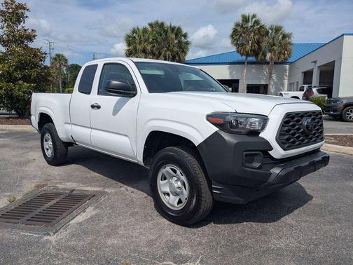 Ice Cap 2023 Toyota Tacoma SR