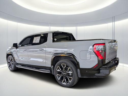 2024 GMC Sierra EV Denali Edition 1