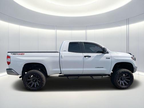 Super White 2021 Toyota Tundra SR5