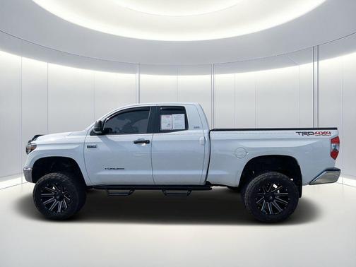 Super White 2021 Toyota Tundra SR5