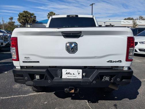 2022 RAM 2500 Big Horn Crew Cab 4x4 6'4' Box