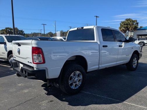 2022 RAM 2500 Big Horn Crew Cab 4x4 6'4' Box
