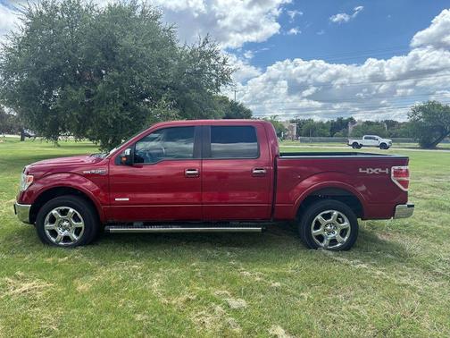 Ruby Red Metallic Tinted Clearcoat 2013 Ford F-150 Lariat