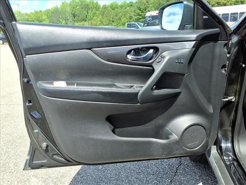 Magnetic Black 2020 Nissan Rogue SV