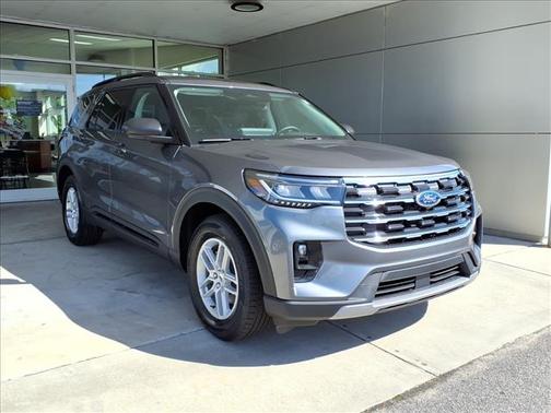 Carbonized Gray Metallic 2026 Ford Explorer Active
