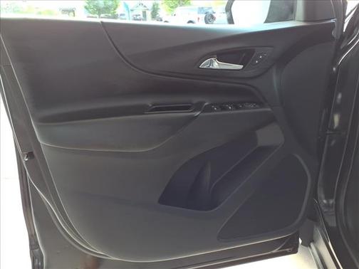 Black 2020 Chevrolet Equinox 2LT