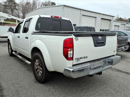 2017 Nissan Frontier SV