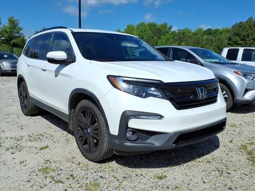 White 2022 Honda Pilot Special Edition