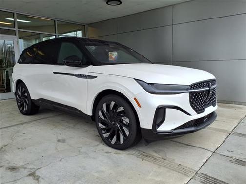 2024 Lincoln Nautilus Reserve