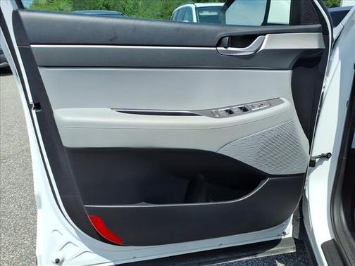 White 2024 Hyundai PALISADE SEL