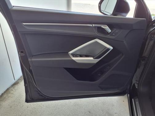 2023 Audi Q3 45 S line Premium