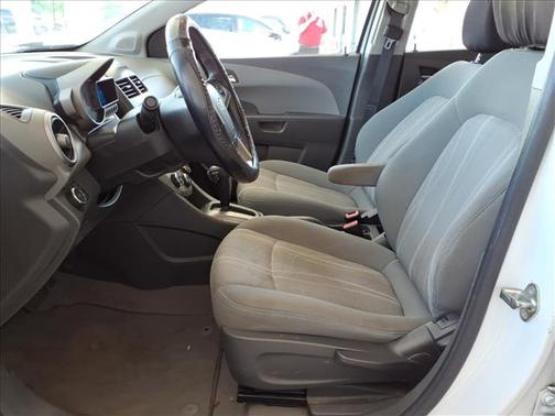 White 2013 Chevrolet Sonic LT