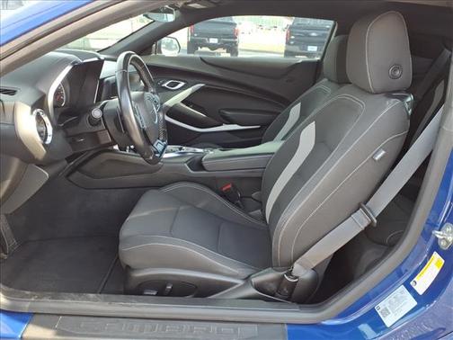 2022 Chevrolet Camaro LS