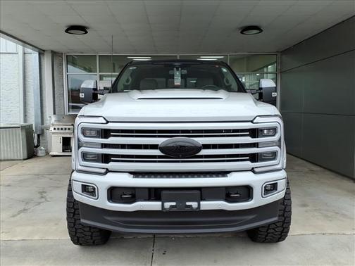 2026 Ford F-350 Platinum