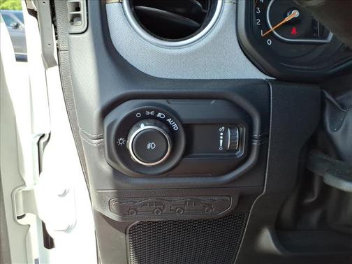 White 2025 Jeep Wrangler Sahara