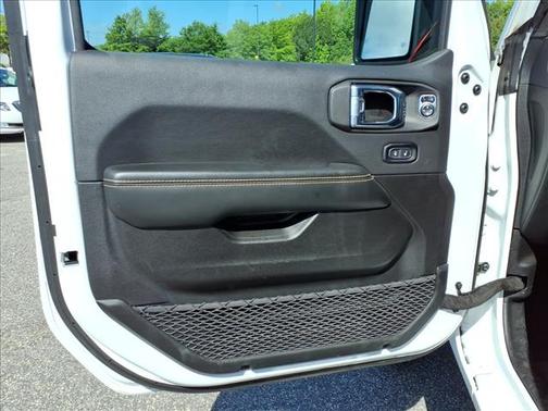 White 2025 Jeep Wrangler Sahara
