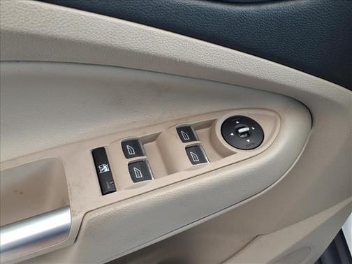 2013 Ford C-Max Hybrid SE