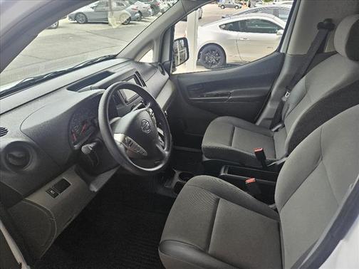 2021 Nissan NV200 S