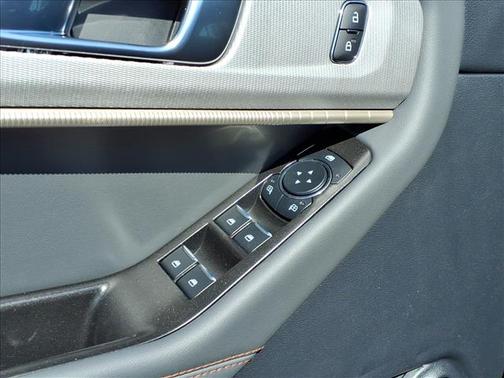 Agate Black Metallic 2026 Ford Explorer Active