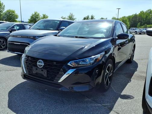 Black 2025 Nissan Sentra SV