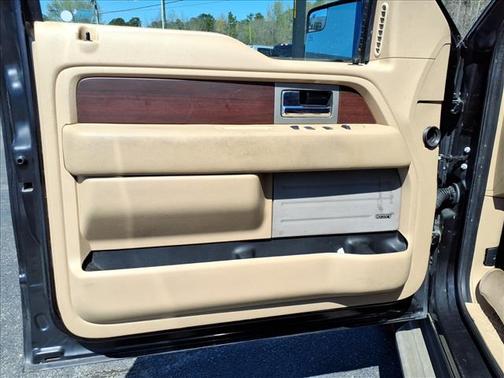 Black 2014 Ford F-150 King Ranch