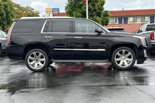 2015 Cadillac Escalade Premium