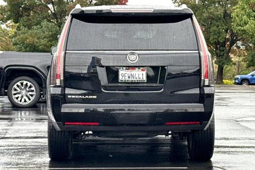 2015 Cadillac Escalade Premium