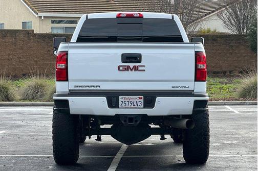 2019 GMC Sierra 2500 Denali