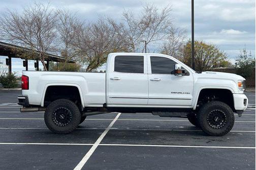 2019 GMC Sierra 2500 Denali