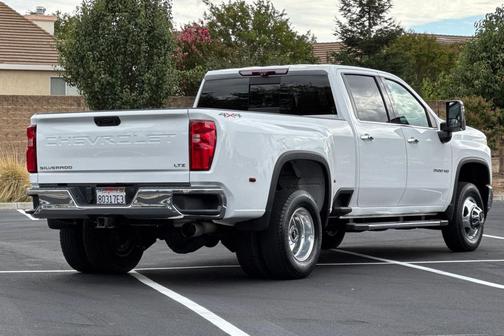 2021 Chevrolet Silverado 3500 LTZ