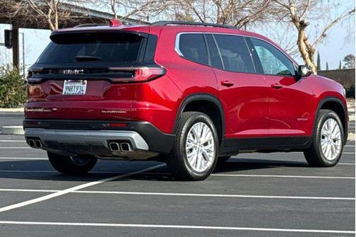 2026 GMC Acadia Elevation AWD