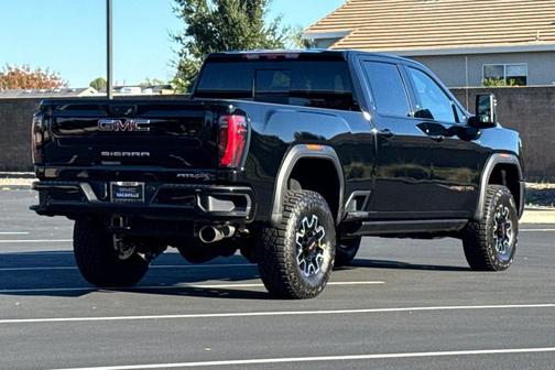 2026 GMC Sierra 2500 AT4