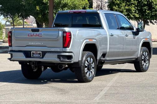 2025 GMC Sierra 2500 Denali