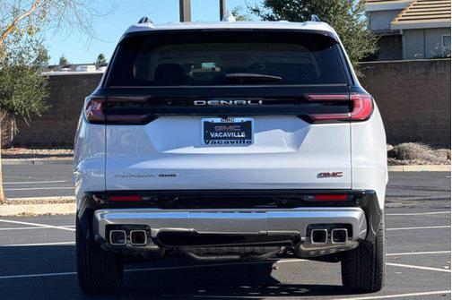 2026 GMC Acadia Denali