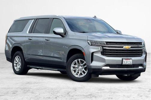 2024 Chevrolet Suburban LT