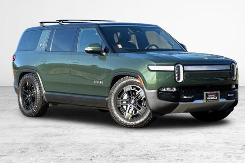 2023 Rivian R1S Adventure