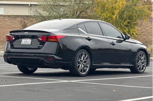 2024 Nissan Altima SR VC-Turbo FWD