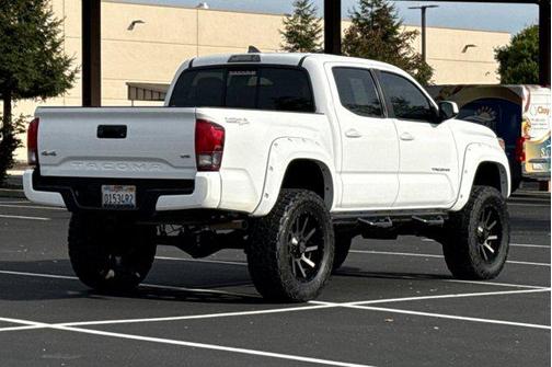 2018 Toyota Tacoma SR