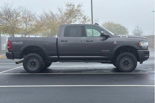 2021 RAM 2500 Big Horn Crew Cab 4x4 6'4' Box